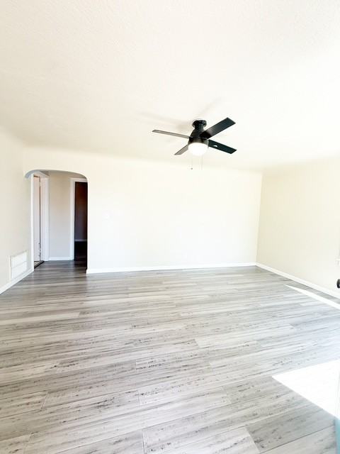 821 S Summit Ave #1 - Photo 3 of 18