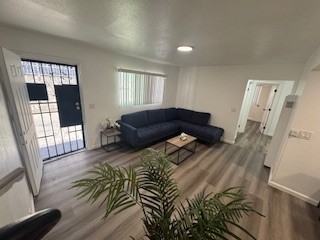 9404 S Figueroa St #4 - Photo 3 of 19