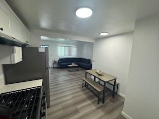 9404 S Figueroa St #4 - Photo 7 of 19