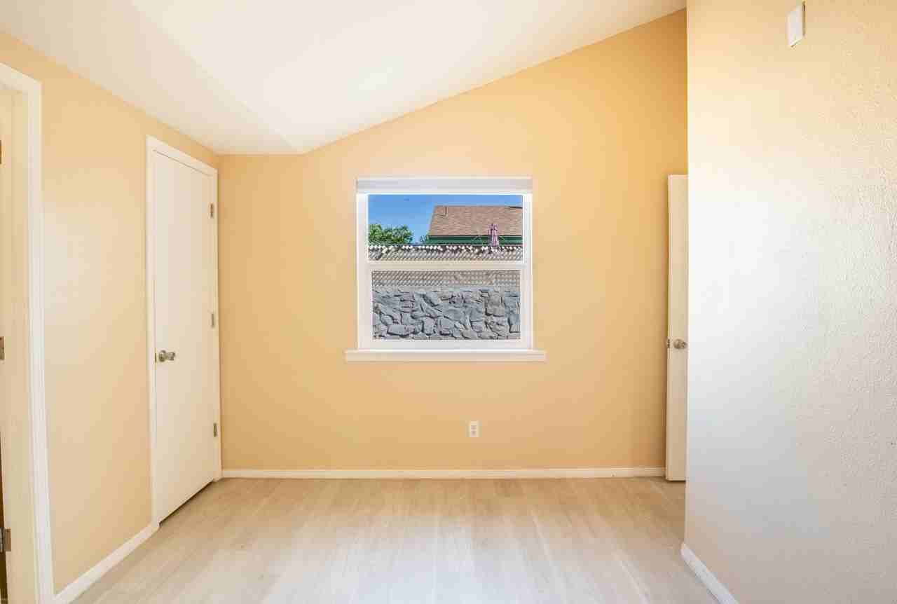 623 Paula Pl #1 - Photo 5 of 18