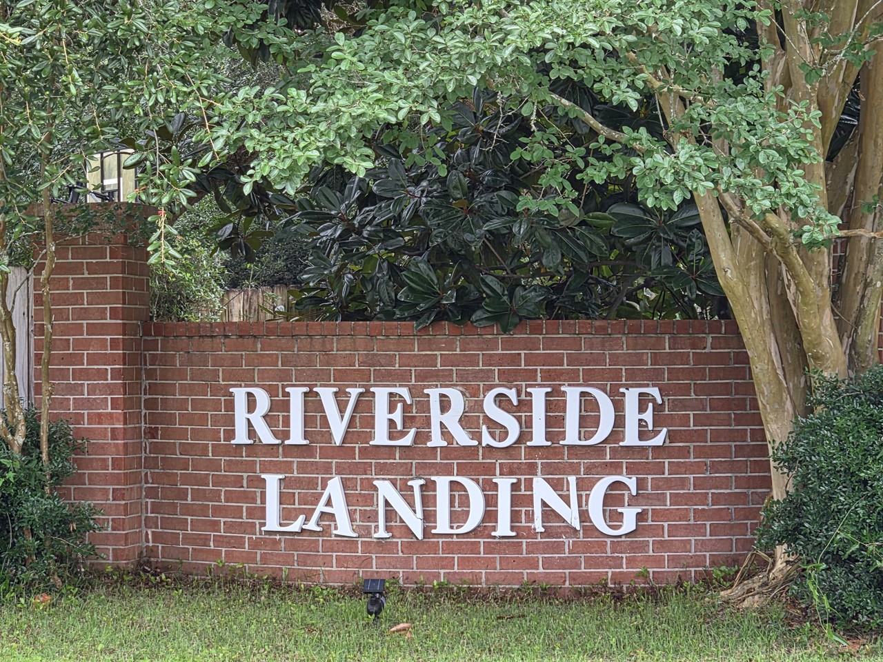 2789 Riverside Landing Dr #1 - Photo 7 of 11