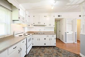 featured image of 108 Jefferson Hwy #4