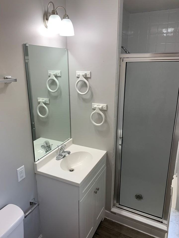 527 Hill St - Photo 4 of 12