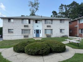 featured image of 2016 Woodlawn Ave Nw