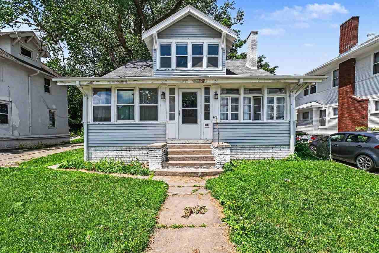 2818 N 45th St - Photo 2 of 22