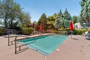 featured image of 4300 Bryn Mawr Dr Ne