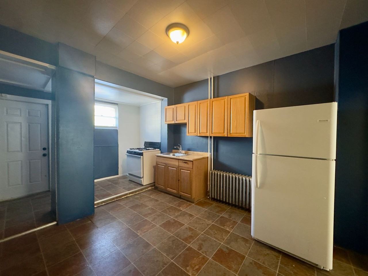 18 N Port St - Photo 5 of 17