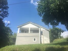 featured image of 83 East St