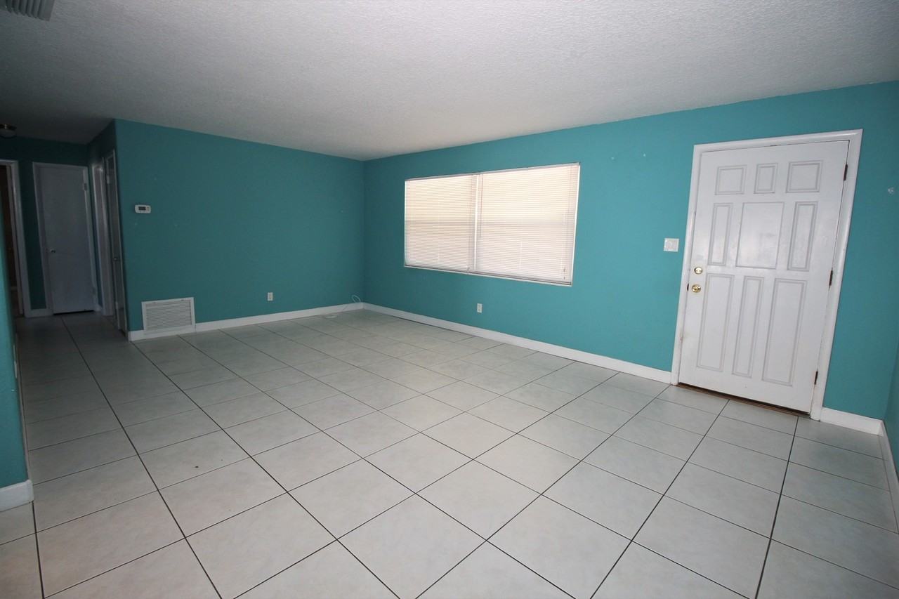 1309 Viewtop Dr - Photo 7 of 13