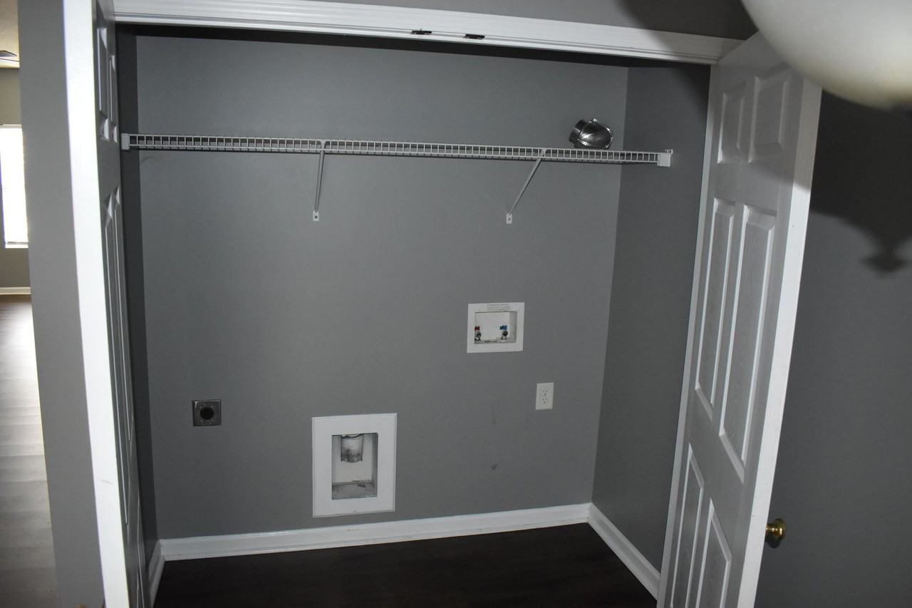 128 Hidden Springs Dr - Photo 4 of 13