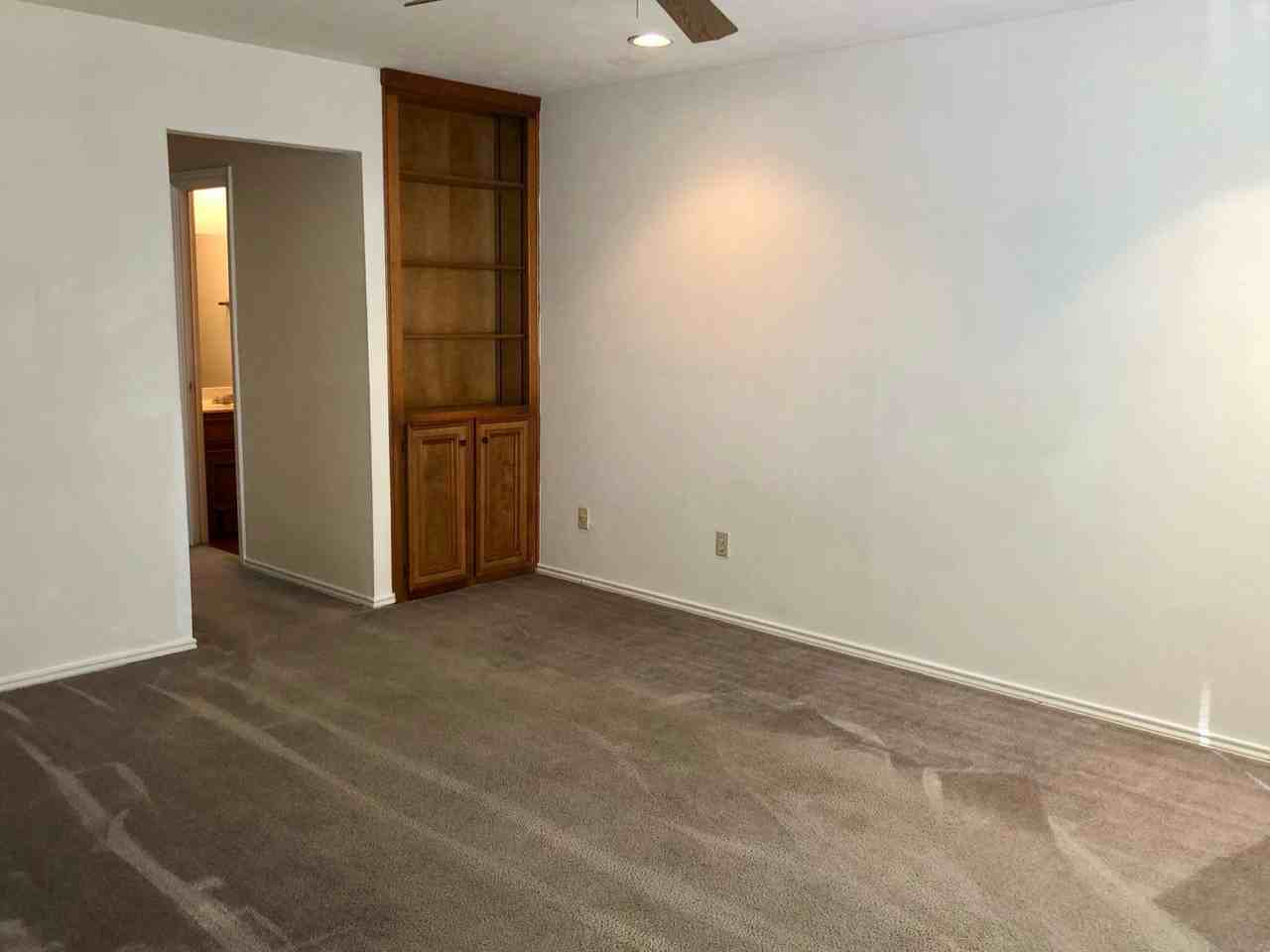 1300 Speight Ave - Photo 3 of 13