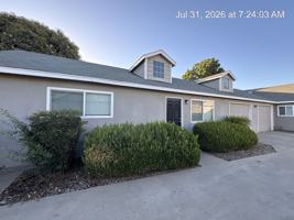 featured image of 547 W Tulare Ave