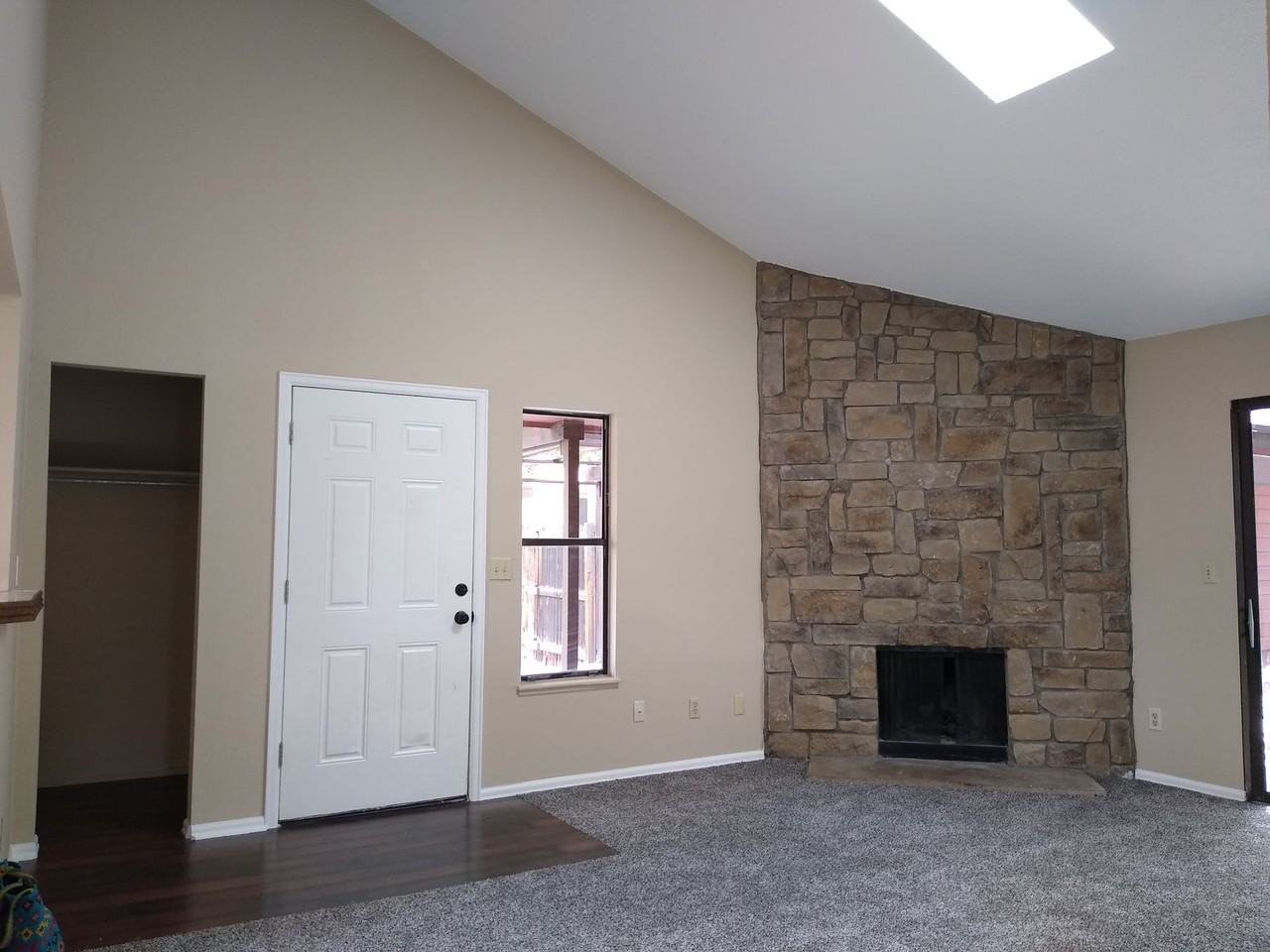 470 S Fenton St - Photo 7 of 50