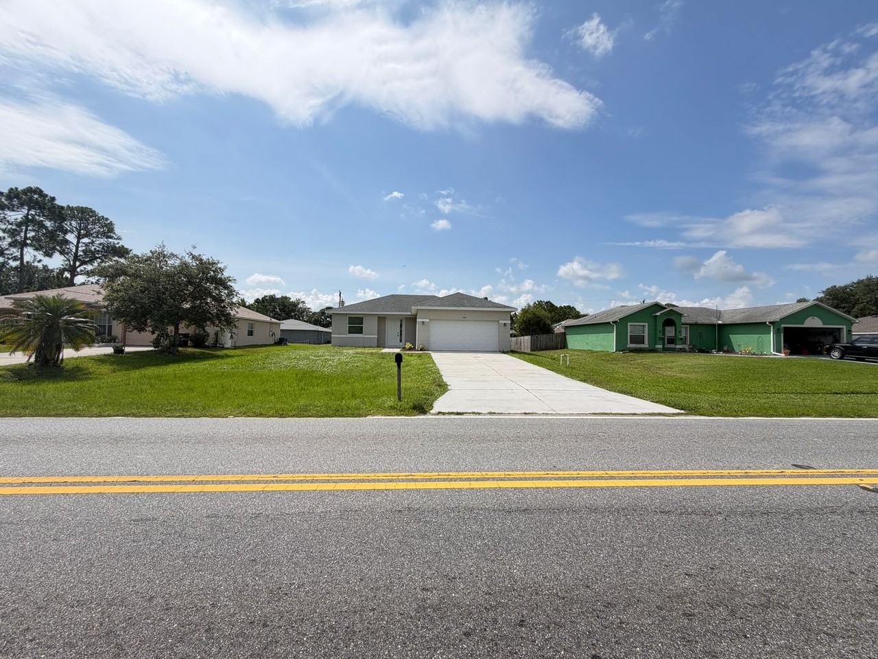 2481 San Filippo Dr Se