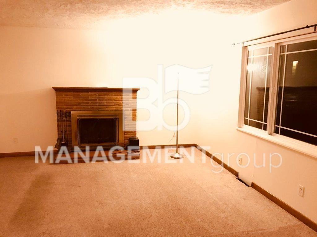 5442 Ne 38th Ave - Photo 5 of 15