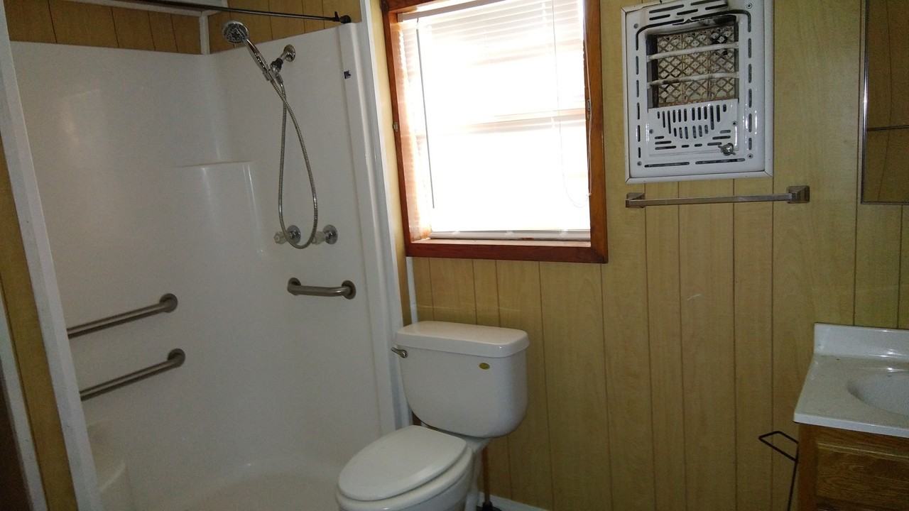 179 Edwin Nichols Rd - Photo 7 of 7