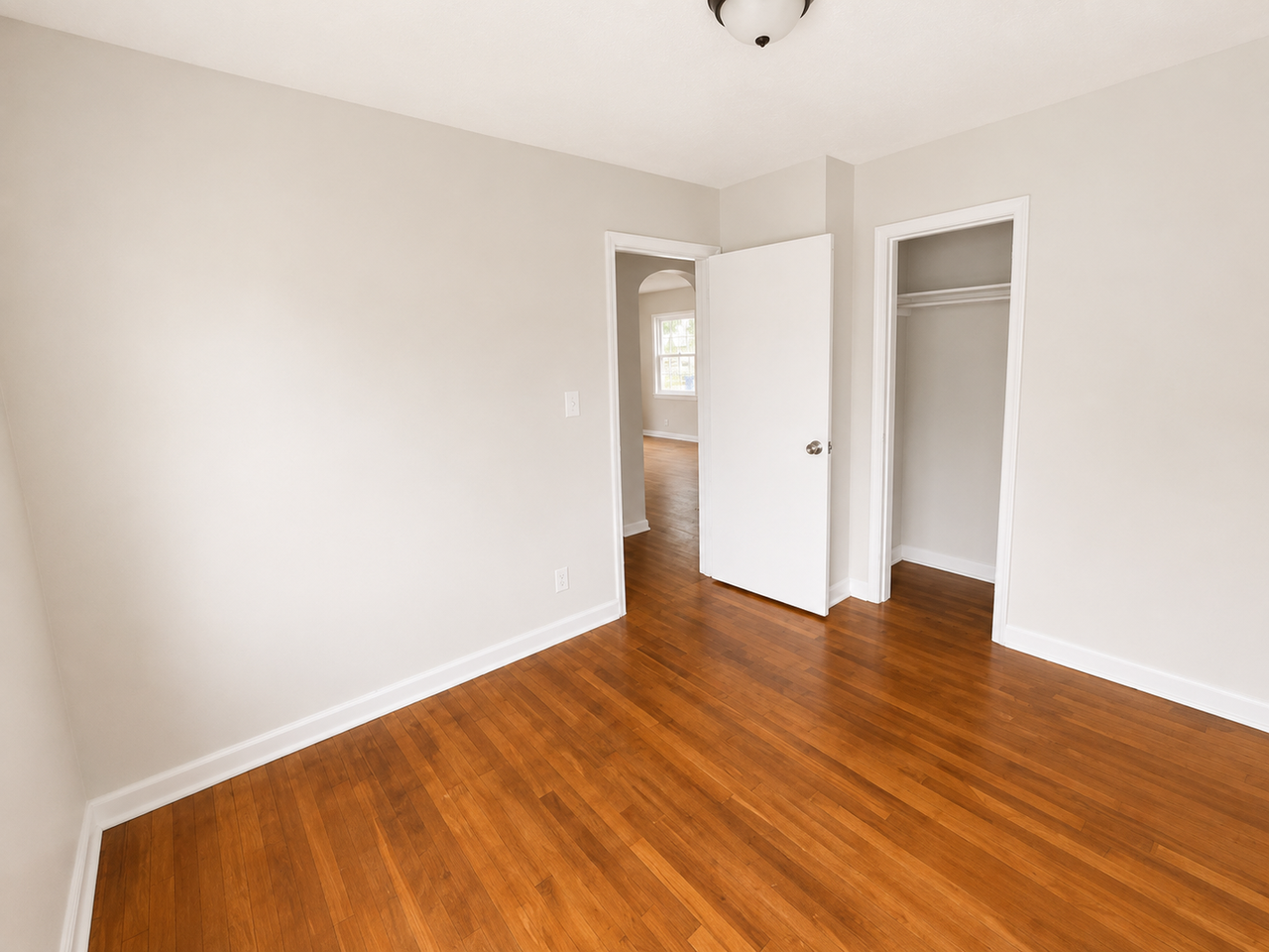 2573 Azelda St - Photo 7 of 12