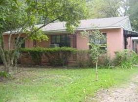3927 Roswell Dr - Photo 1 of 1