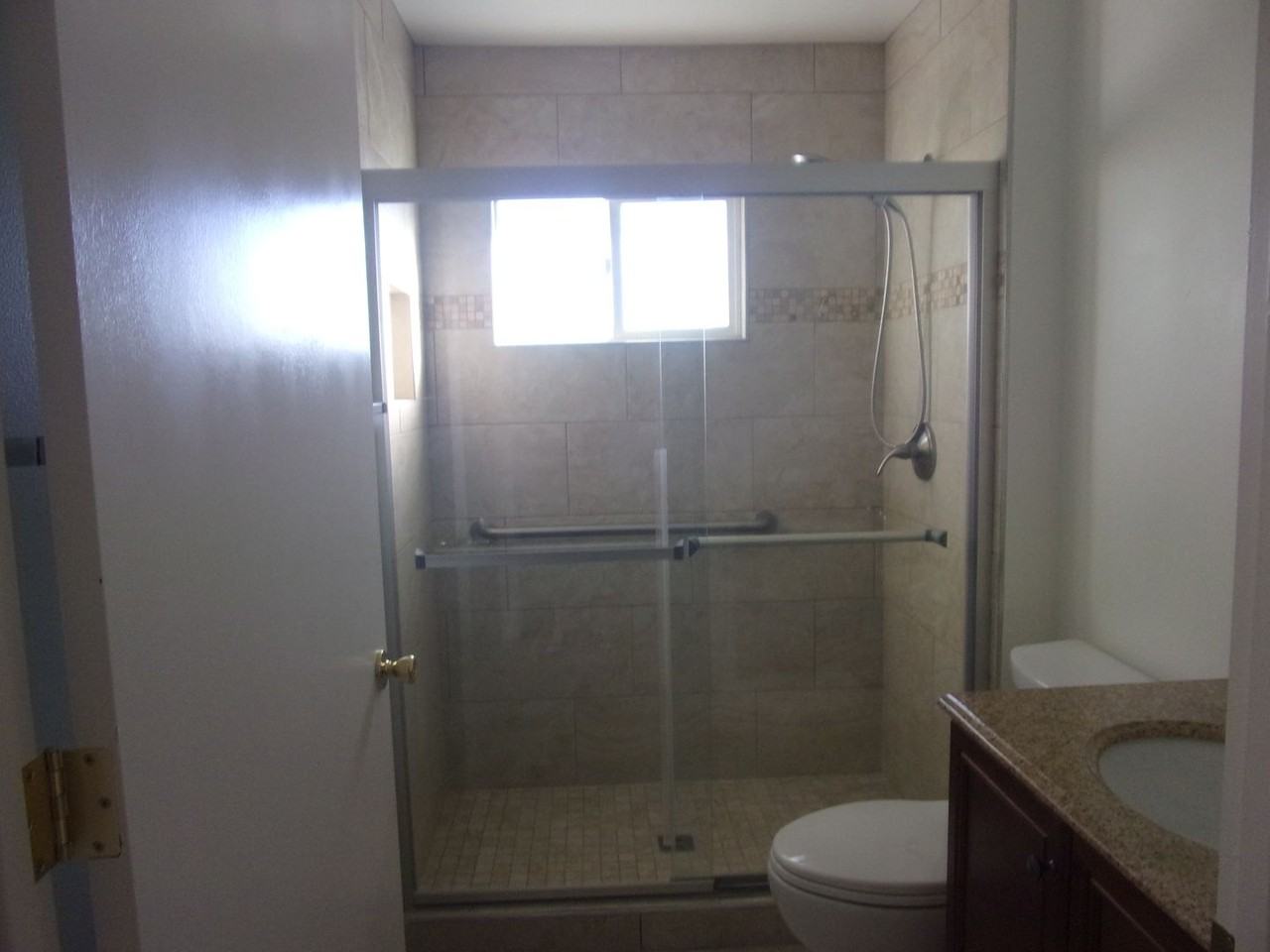 178 Rainier Cir - Photo 7 of 15
