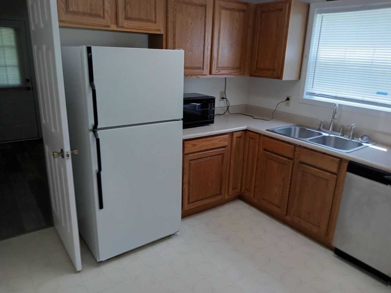 104 Majestic Dr #2 - Photo 6 of 20