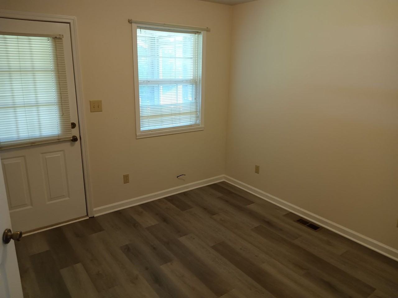 104 Majestic Dr #2 - Photo 7 of 20