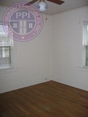 3018 Ne 43rd Ave - Photo 6 of 11