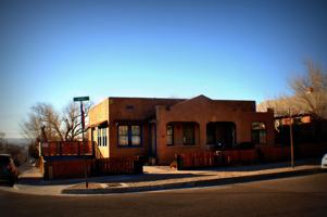 featured image of 201 Maple St Ne