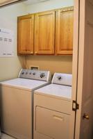 featured image of 415 Oaktree Blvd