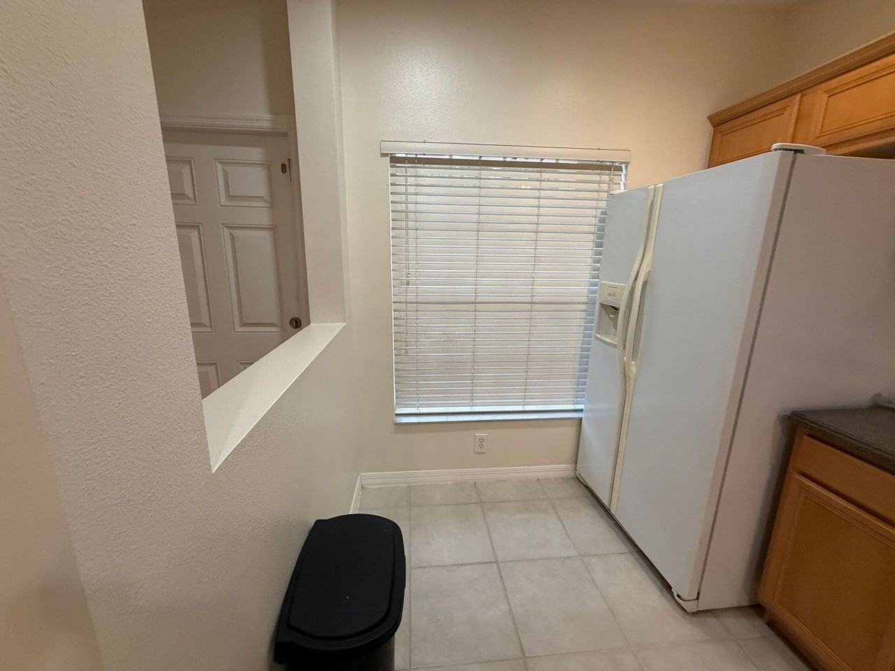 8511 Trail Wind Dr - Photo 4 of 26