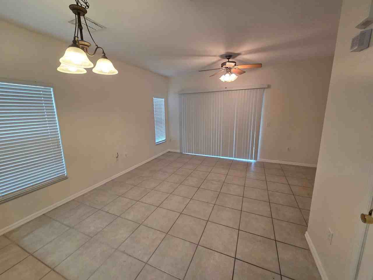 8511 Trail Wind Dr - Photo 7 of 26