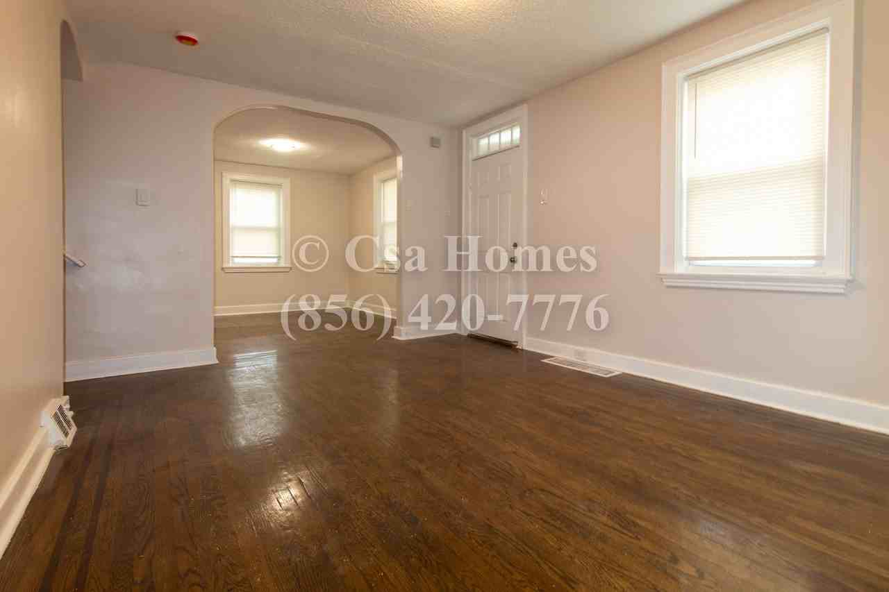 3042 Porter Rd - Photo 4 of 16