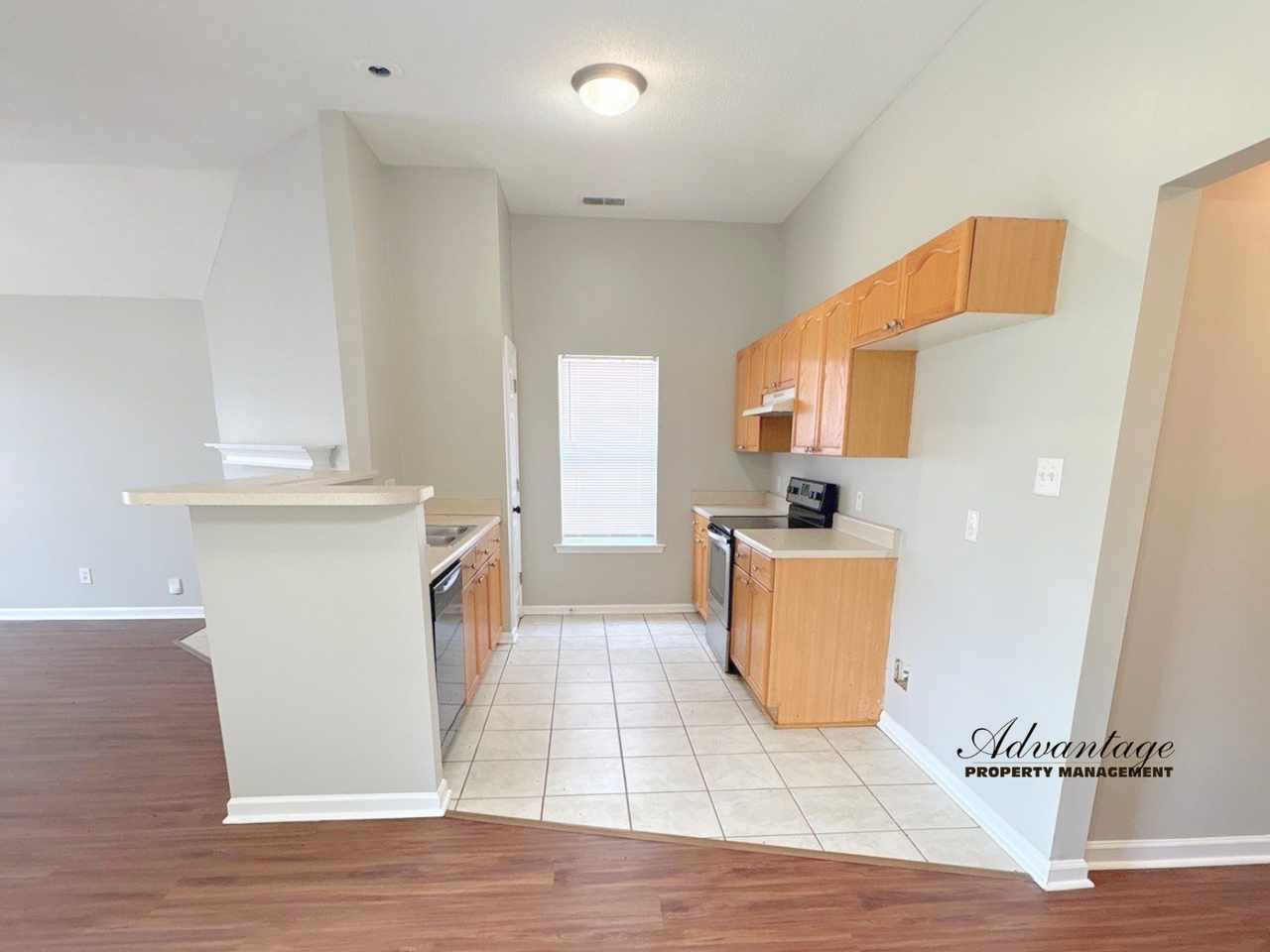 6888 Wrigley Dr - Photo 7 of 19