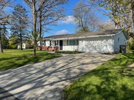 featured image of 3020 Beacon St