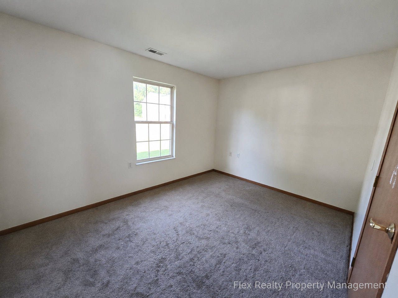 1155 Rockcress Dr - Photo 7 of 11