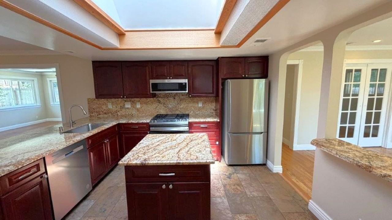 1149 Paradise Dr #A - Photo 6 of 27