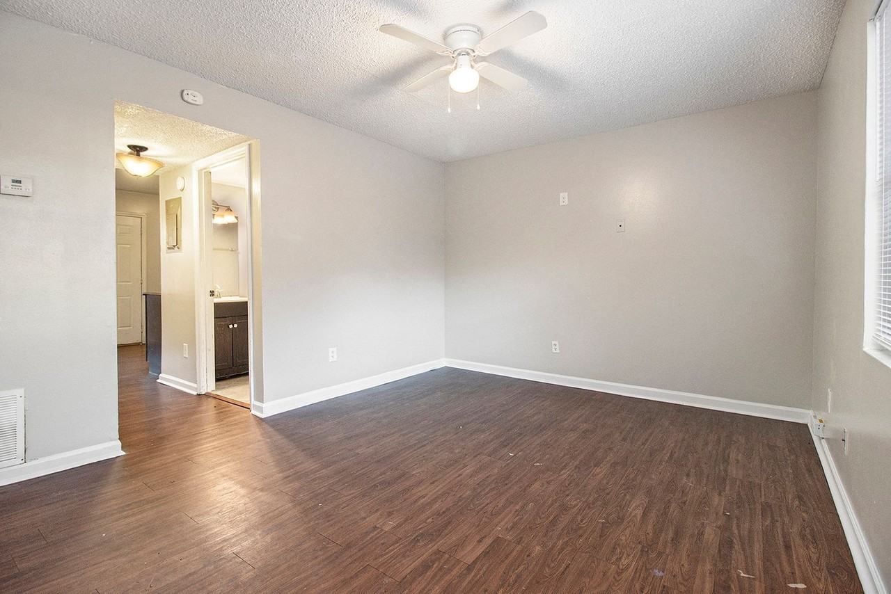 776 Azalia St Sw - Photo 2 of 7