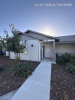 featured image of 514 S Summit St