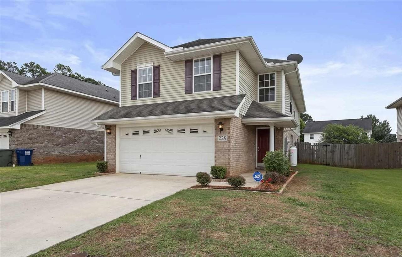 229 Shadow Ct Sw