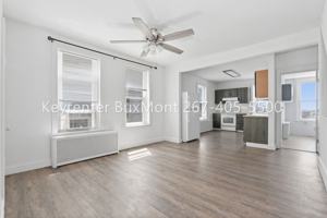 featured image of 340 W Broad St