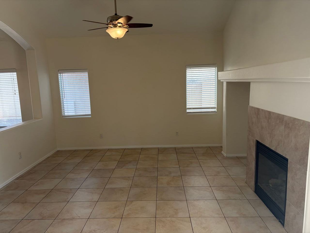 1412 S 7th St - Photo 6 of 18