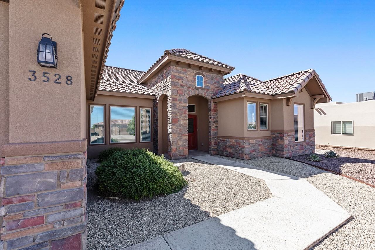 3528 Tesuque Dr - Photo 4 of 50