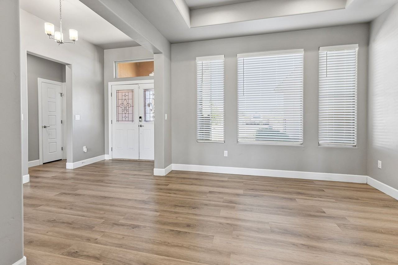3528 Tesuque Dr - Photo 5 of 50