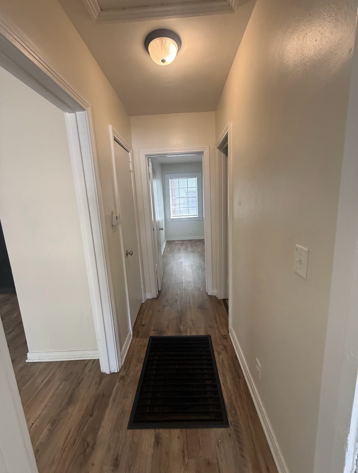 1106 Highway Dr - Photo 3 of 8