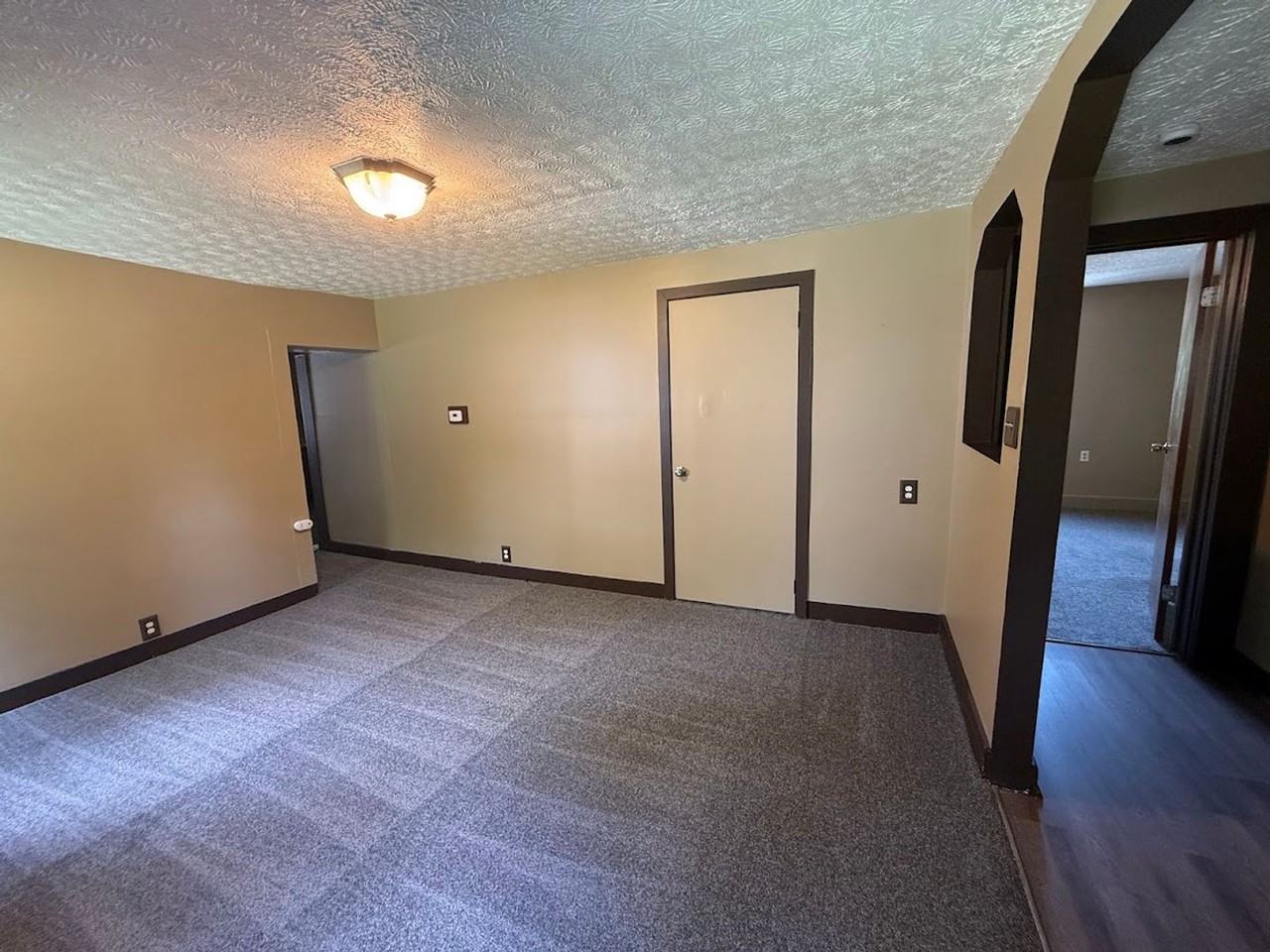 1617 Shirley Ave - Photo 3 of 14