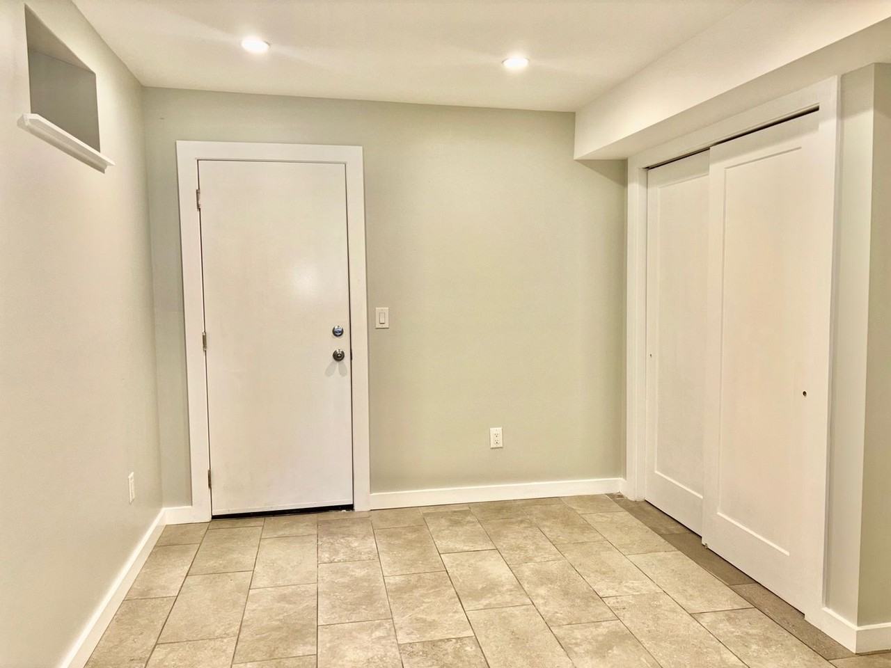 4811 Walnut St - Photo 7 of 23