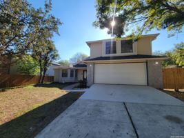 featured image of 6810 Raintree Path