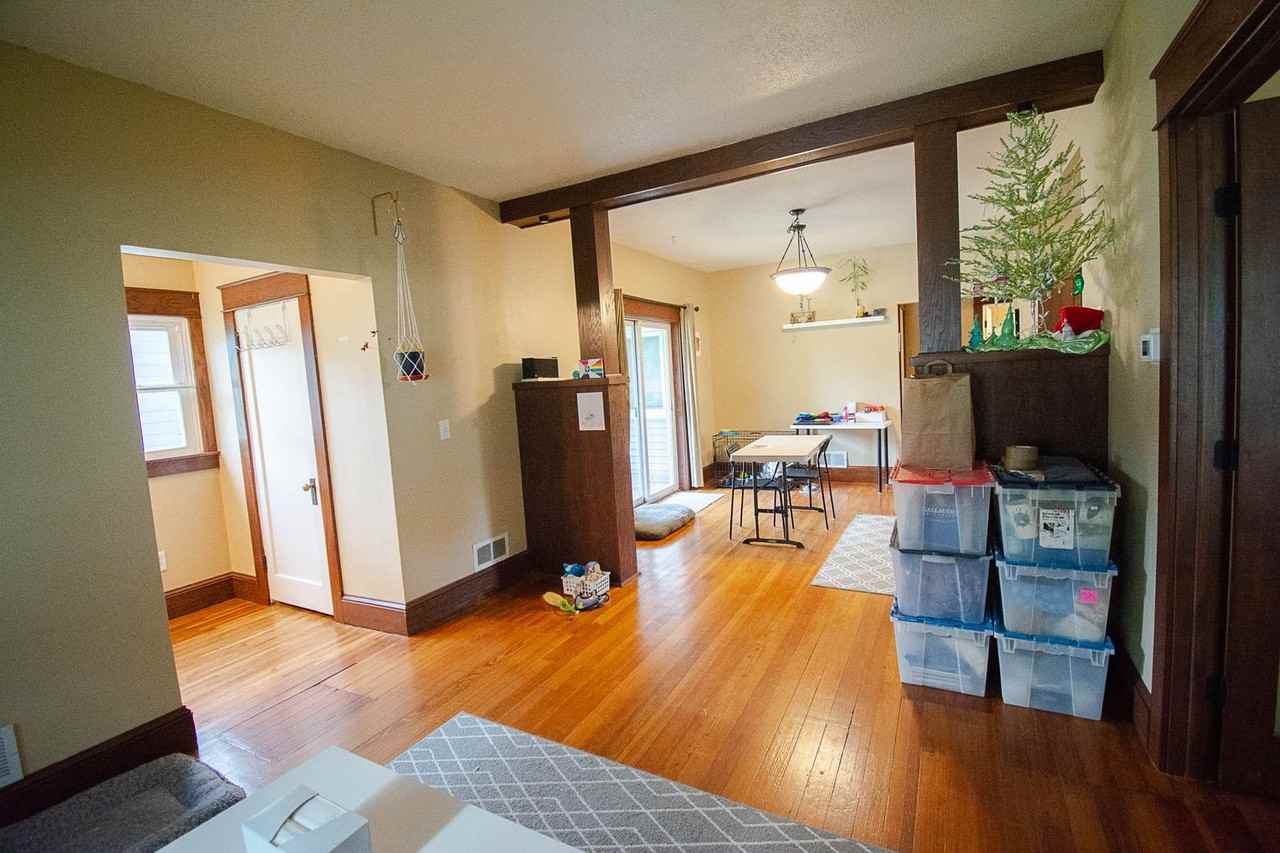 101 8th Ave Se #1 - Photo 4 of 18