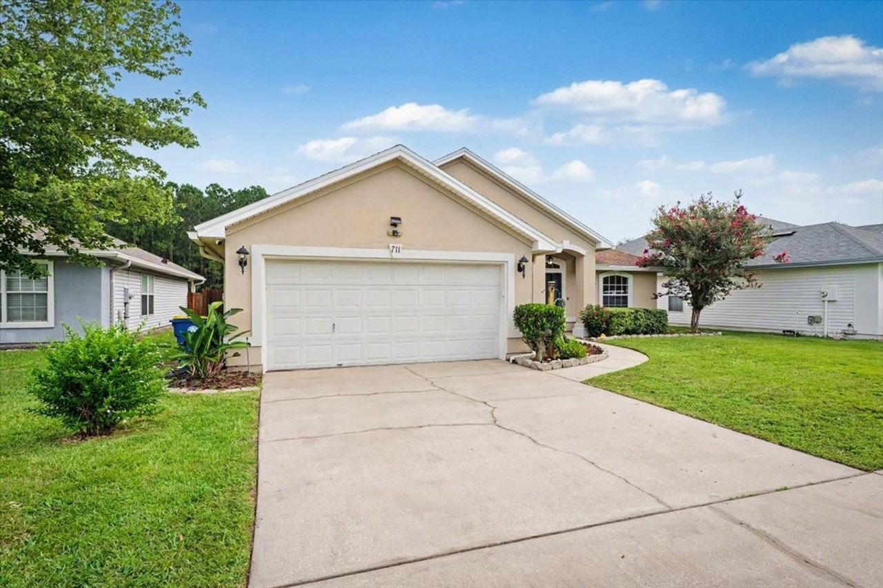 711 Sid Dr - Photo 3 of 37