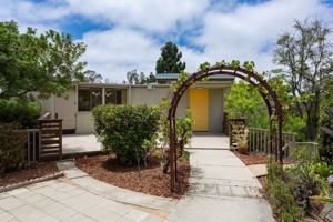 featured image of 2837 Kalmia Pl