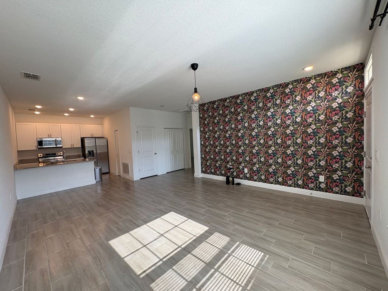 1552 Cumin Dr - Photo 3 of 15